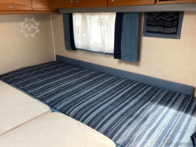 Alcove camper ADRIA Izola A 697 SL - Einzelbetten - Sat/TV - Solar -
