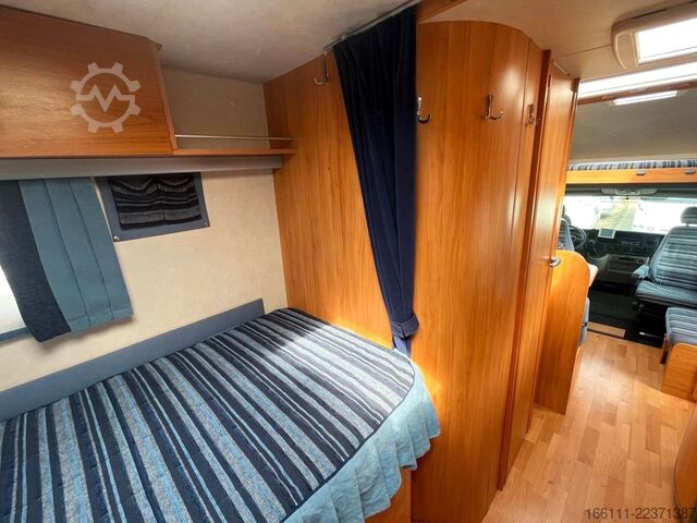 Alcove camper ADRIA Izola A 697 SL - Einzelbetten - Sat/TV - Solar -