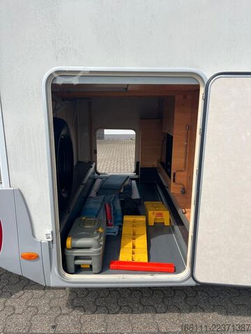 Alcove camper ADRIA Izola A 697 SL - Einzelbetten - Sat/TV - Solar -
