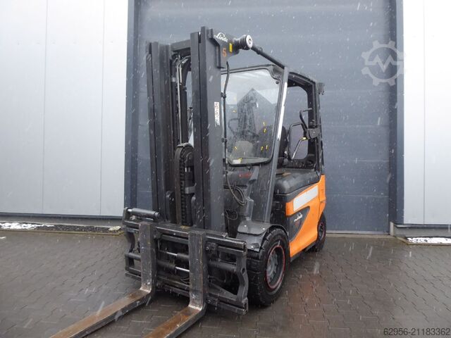 Elektrikli 4 tekerlekli forklift Linde E40H-01/600