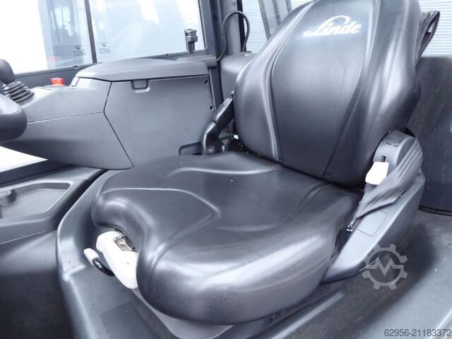 Elektrikli 4 tekerlekli forklift Linde E35HL-01