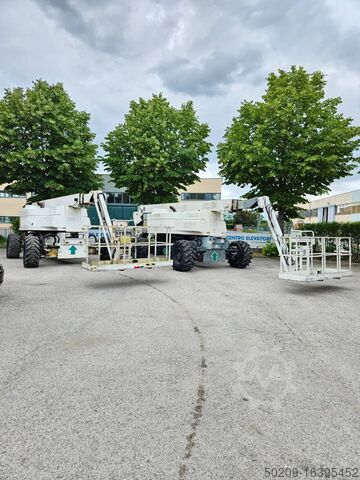 Articulated self-propelled aerial platform Haulotte HA 32 PX