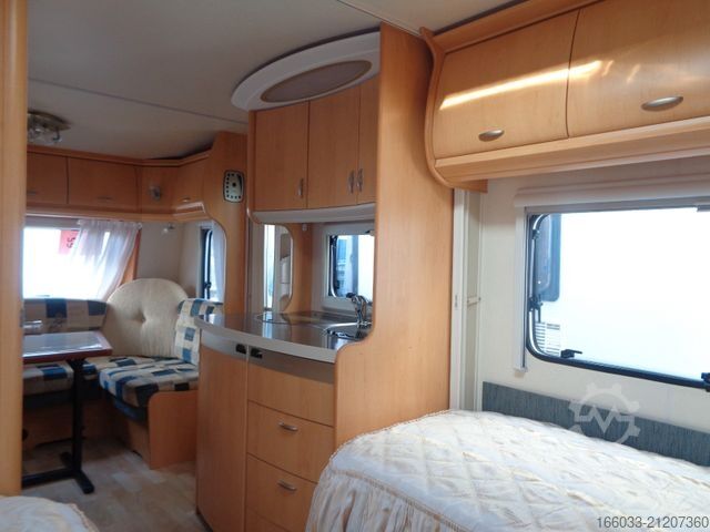 Caravan HOBBY de luxe 460 UL *Mover*Markise*Fahrradträger*