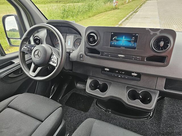  MERCEDES-BENZ SPRINTER 316 CDI AUT. L2H2 LED