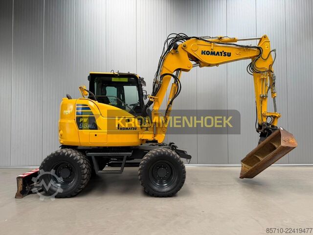 Koparka kołowa Komatsu PW 98 MR-10