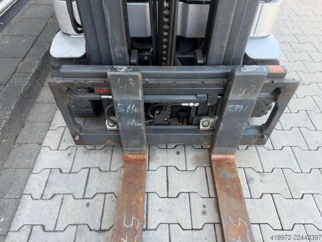 Elektrische vorkheftruck met 4 wielen Still RX60-20