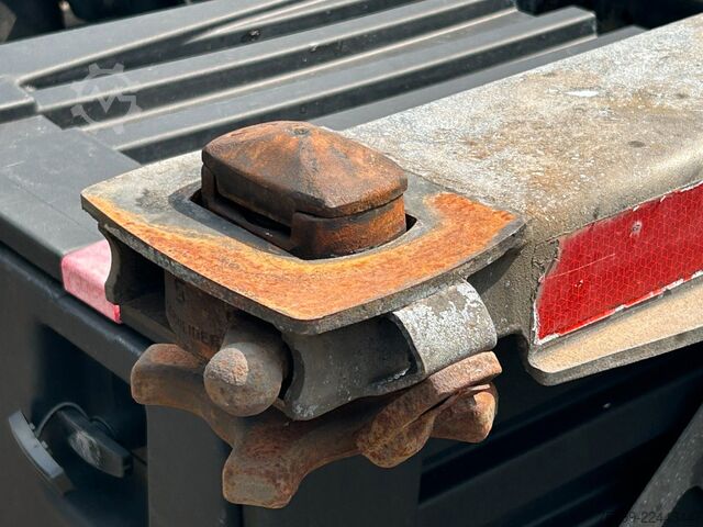Camión con caja móvil MAN 26.440 TGX BDF mit Lift+Lenkachse 6x2