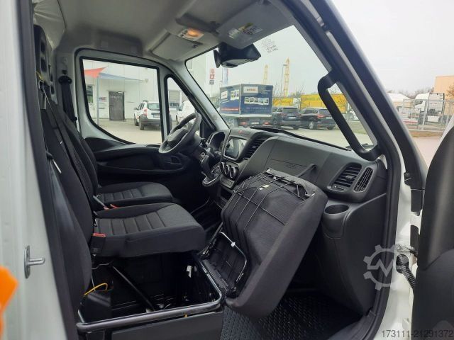 Pick-up bestelwagen IVECO Daily 35S16H3.0A8Y Pritsche 4,10m / AHK / Klima