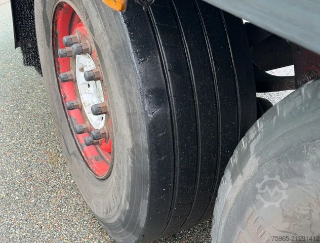 Kylsläpvagn SCHMITZ CARGOBULL SCB*S3B THERMO KING SLXe 400 LIFT AXLE FLOWERWID