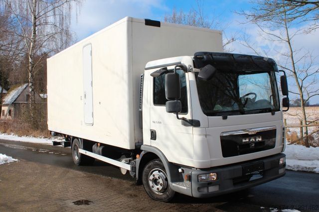 Husvagn/husbil MAN TGL 7.150 BL Koffer Ladebordwand * Selbstausbau*