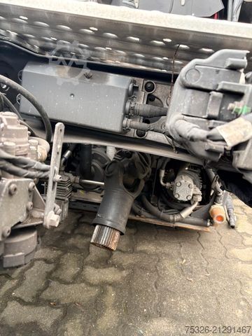 Standard dragbil  Designwerk E-Truck SEMI 40E UNFALL