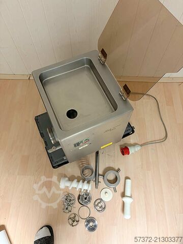 Húsdaráló Mado Eskimo MEW 616