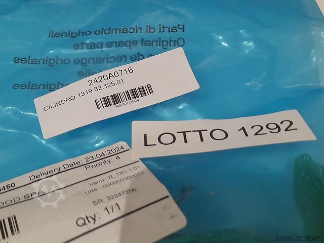 Máquina de flangear BIESSE 2420A0716