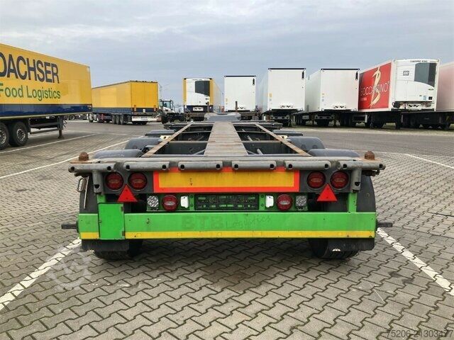 Naczepa z wymienną zabudową Krone Box Liner TU70