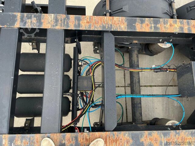 Transport af containere Kögel PORT 40 SIMPLEX 20