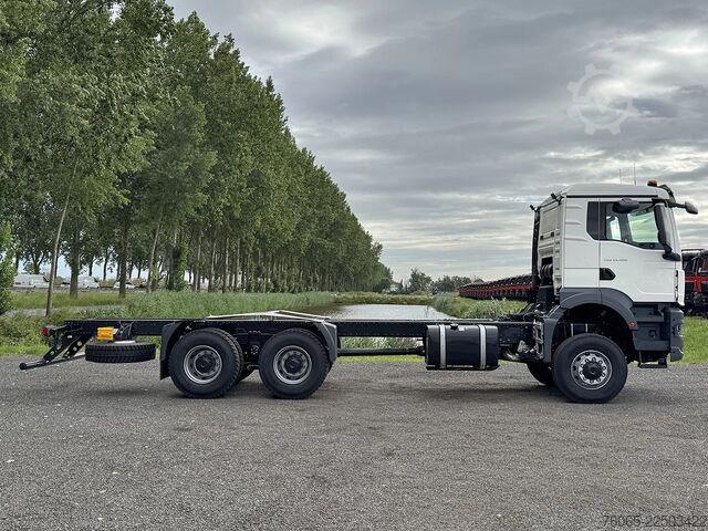 Chassis met cabine MAN TGS 33.400 BB CH Chassis Cabin (5 units)