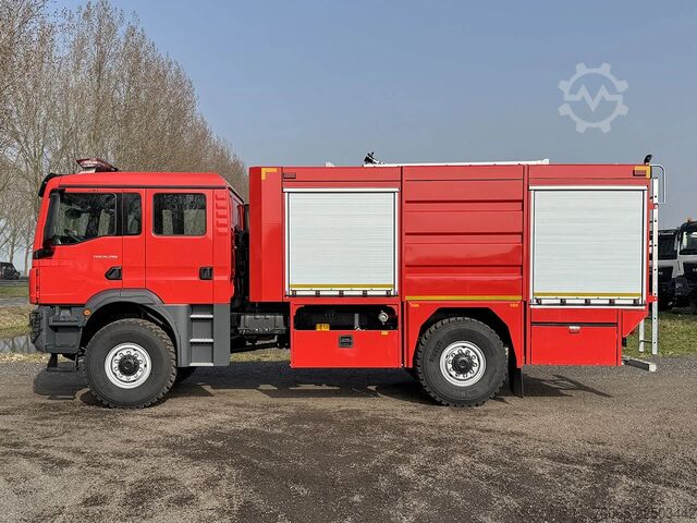 Camión de bomberos MAN TGM 18.250 BB CH Fire Fighter Truck (21 units)