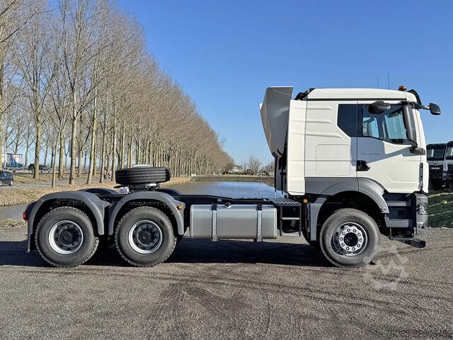 Standaard-SZM MAN TGS 33.440 BB SA Premium Tractor Head (16 units)