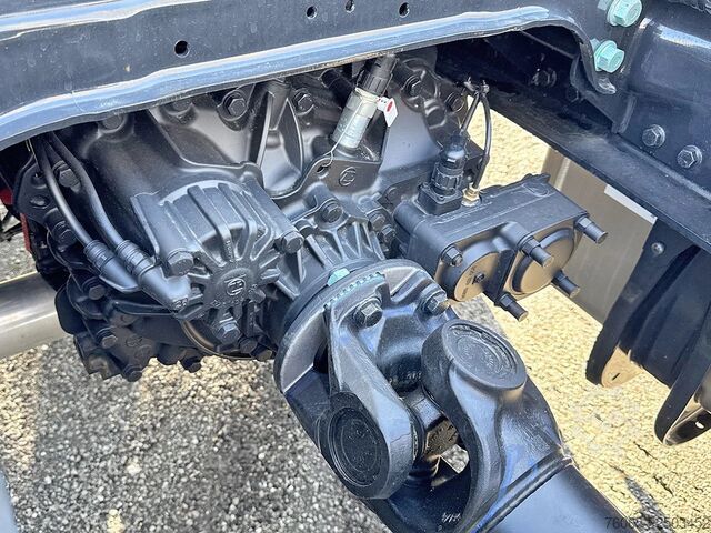 MTS standard MAN TGS 33.440 BB SA Premium Tractor Head (16 units)