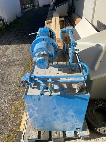 Hydraulische staalplaatpers met elektrische verwarming Hydraulische 11 kw met water verwarmde staalp Friz UK