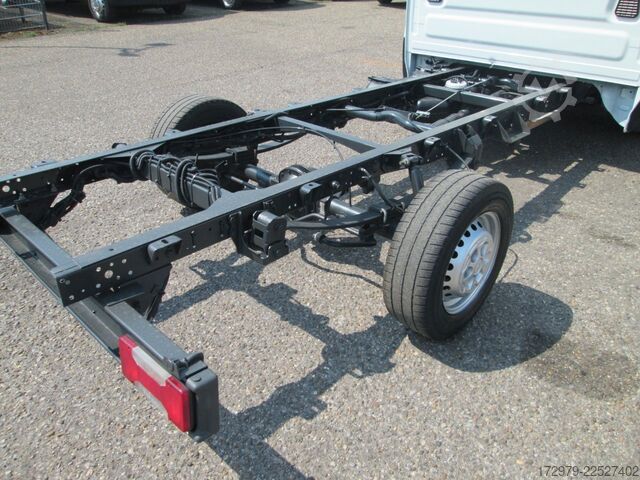 Șasiu de dubă IVECO 35 S12 *Fahrgestell*Euro6*