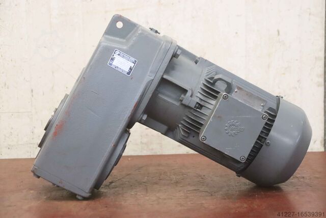 Motorreductor 3 kW 60 rpm Nord SK 3282AZ-100L/40 SK 100L/40