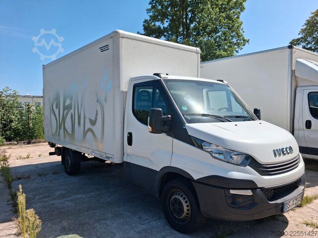 Fourgon tôlé IVECO Daily 35S14