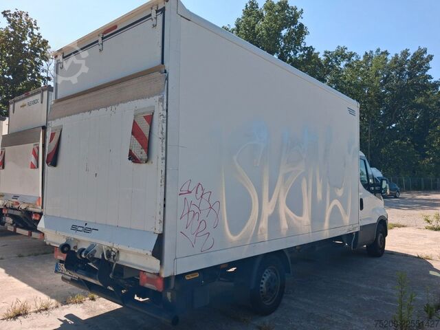 Fourgon tôlé IVECO Daily 35S14