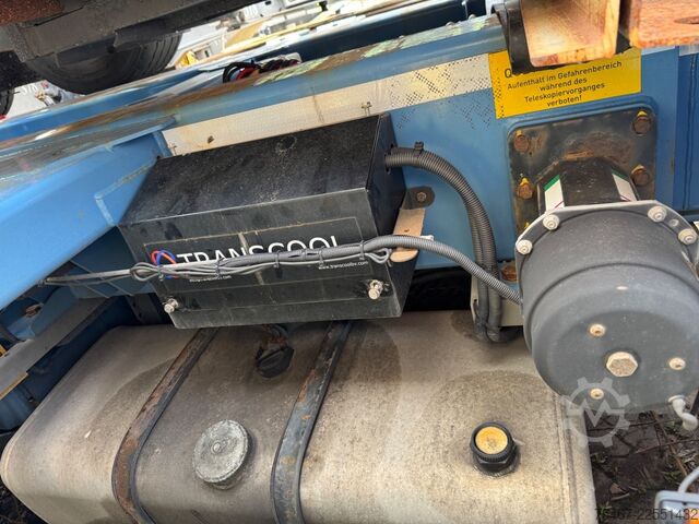 Semi-remorque à carrosserie interchangeable WEB-TRAILER Web-Trailer Genset Kühlagrigat 3x Vorhanden