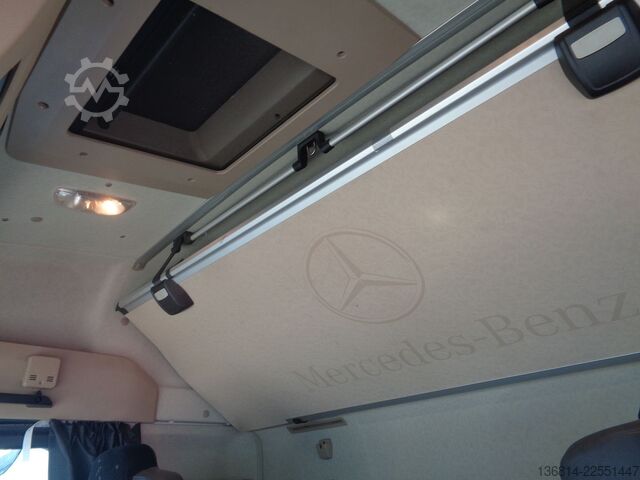 Standardowy ciągnik siodłowy MERCEDES-BENZ Actros 1845 LS Safety Pack