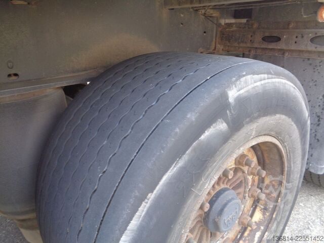 Naczepa otwarta z plandeką KÖGEL S24-1 Mega Liftachse 445/45 R19,5