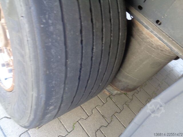 Naczepa otwarta z plandeką KÖGEL S24-1 Mega Liftachse 445/45 R19,5