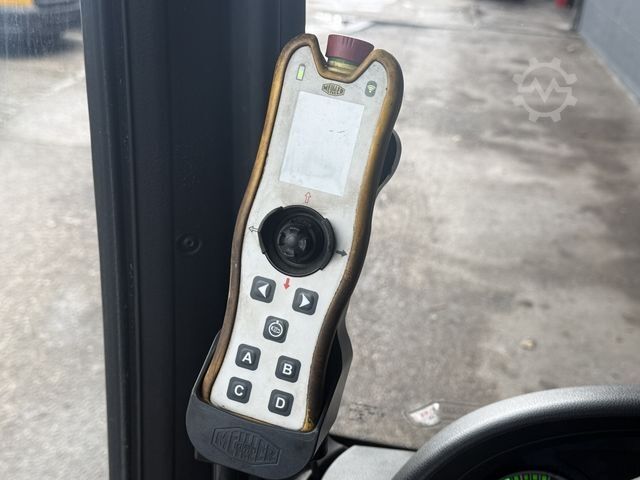 Kippers vrachtauto MAN TGS 26.500 6X2 Retarder NAVI AHK Meiller