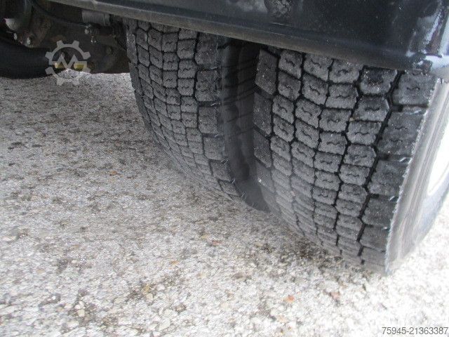 Kamion sa ravnom platformom i ceradom RENAULT D12/280, LBW, TÜV 03/2026