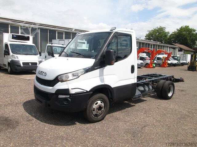 Šasija kombija IVECO 35c14 CNG 3.0 *Fahrgestell*Euro6*