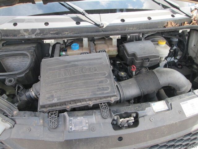Šasija kombija IVECO 35c14 CNG 3.0 *Fahrgestell*Euro6*