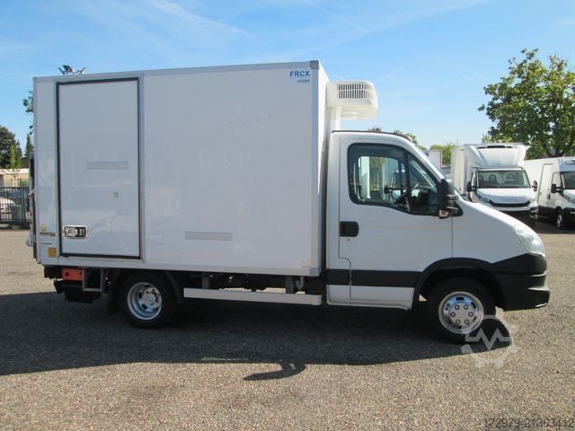 Chladírenská dodávka IVECO 35 C13*Kühlkoffer*LBW*Euro5*2.15m Breit*