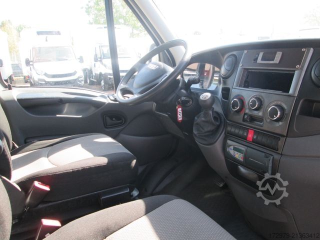Chladírenská dodávka IVECO 35 C13*Kühlkoffer*LBW*Euro5*2.15m Breit*