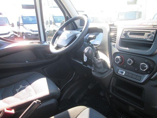 Vozilo za prevoz automobila IVECO 35 C15 3.0*Maxi-Neuer Alu Aufbau 4.80m*Euro6*