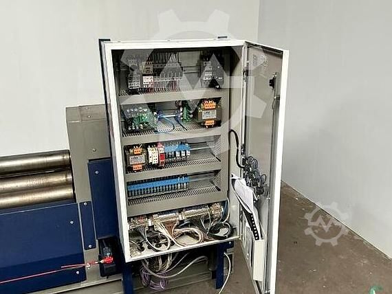 Calandras MG M 1206 P 2019 MG M 1206 P