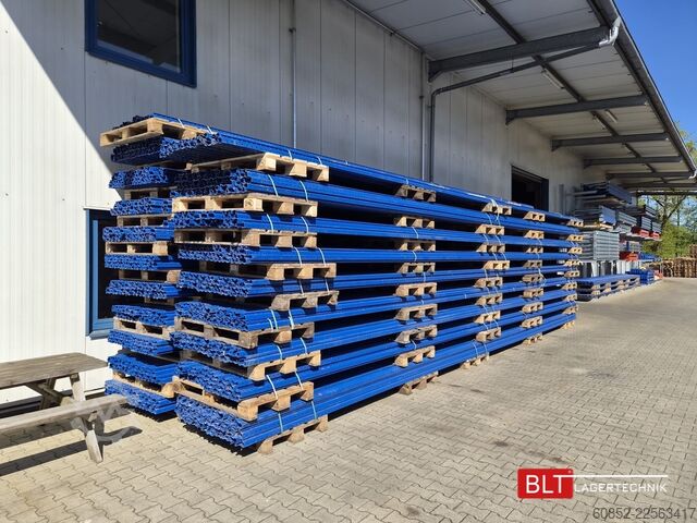 Nagy teherbírású polcos raklapállványok 30,80 lfm STOW Palettenregale, H: 690cm Fachlast: 2250 kg, PNB0472, Regale