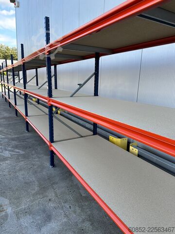Regał magazynowy o szerokim rozstawie ca. 11,45 lfm. Weitspannregale H: 200 cm T: 80 cm , 400 kg Fachlast , 3 Ebenen