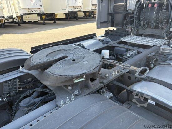 Standardowy ciągnik siodłowy VOLVO FH 500, EURO 6, RETARDER, STANDKLIMA