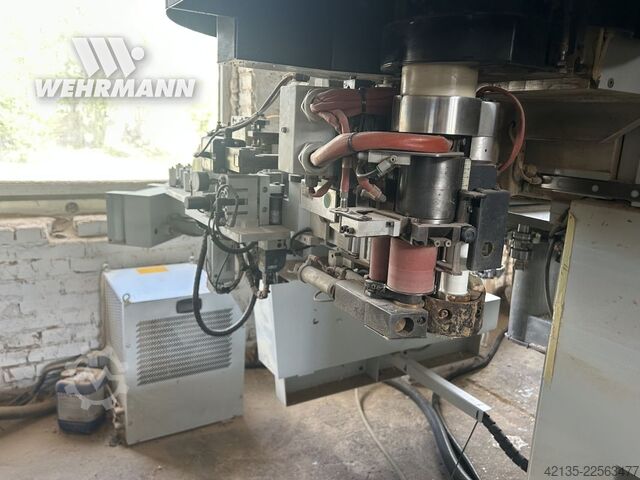 BIESSE ROVER A Edge 1643 CNC obráběcí centrum (2017) BIESSE ROVER A Edge 1643