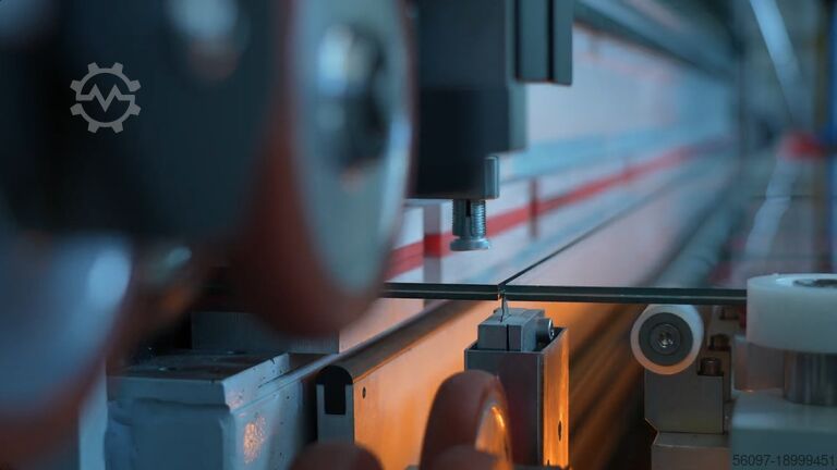 Table de découpe en verre feuilleté CMS SpA Agil Lam