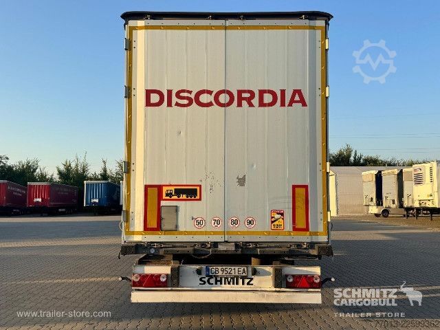 Nyitott ponyvás félpótkocsi Schmitz Cargobull Curtainsider Standard