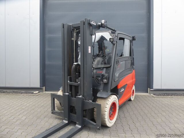 Elektro 4 Rad-Stapler Linde E50L-01/600 Containerfähig