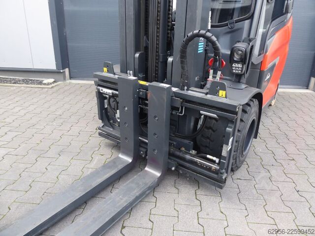 Elektro 4 Rad-Stapler Linde E35HL