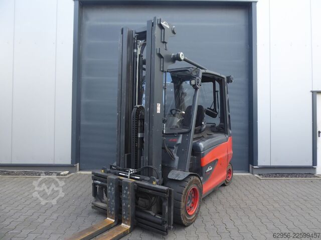 Elektro 4 Rad-Stapler Linde E40HL-01/600
