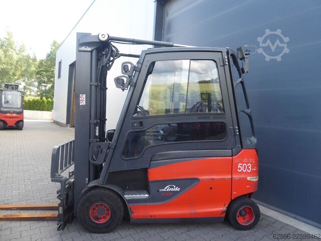 Elektro 4 Rad-Stapler Linde E25HL-01/600